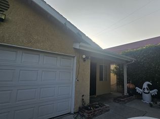 15246 Cantlay St, Van Nuys, CA 91405