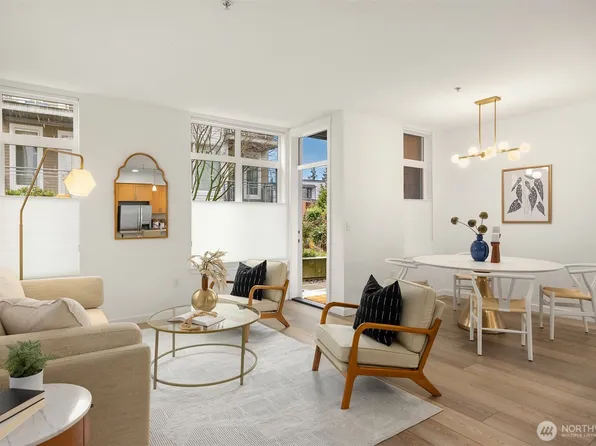 180 Harbor Square Loop NE #B 119, Bainbridge Island, WA 98110