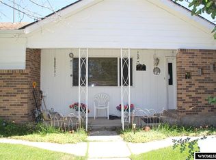 117 S Grant St, Lyman, WY 82937