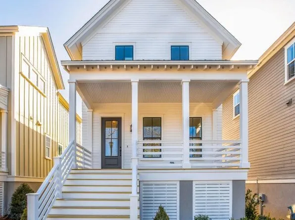 229 E Water Street, Washington, NC 27889