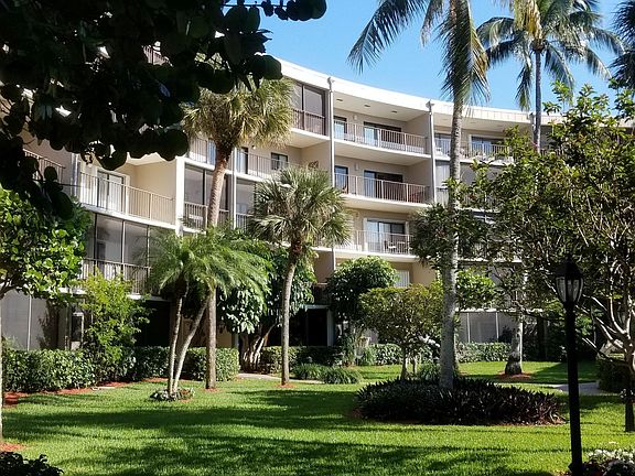 3rd image of 3605 S Ocean Blvd APT 303