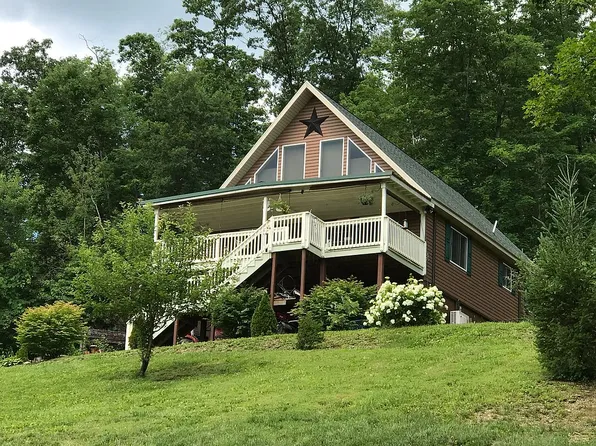 171 Fixit Ln, Port Matilda, PA 16870