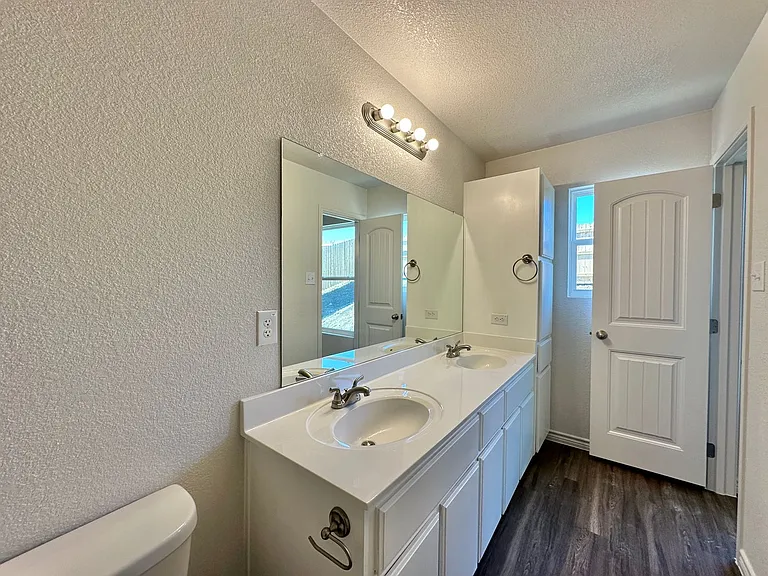 213 Dolphin Dr — Photo 26