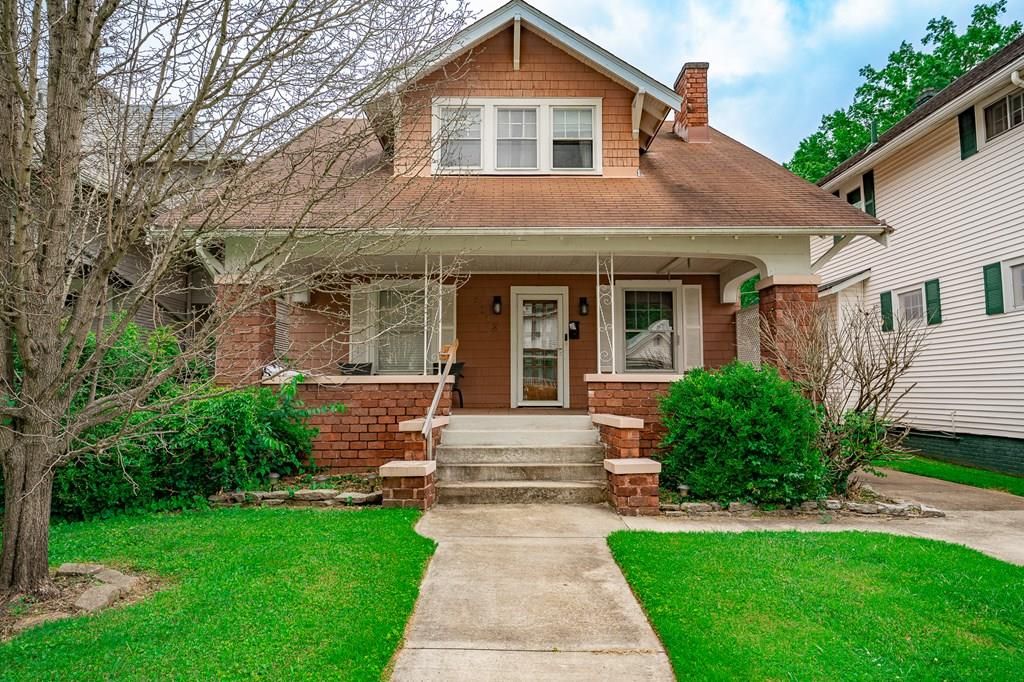 Real estate listing image