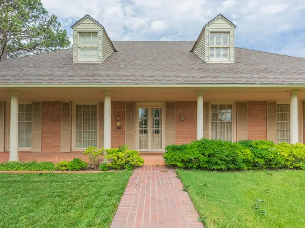 2131 Charles St, Pampa, TX 79065