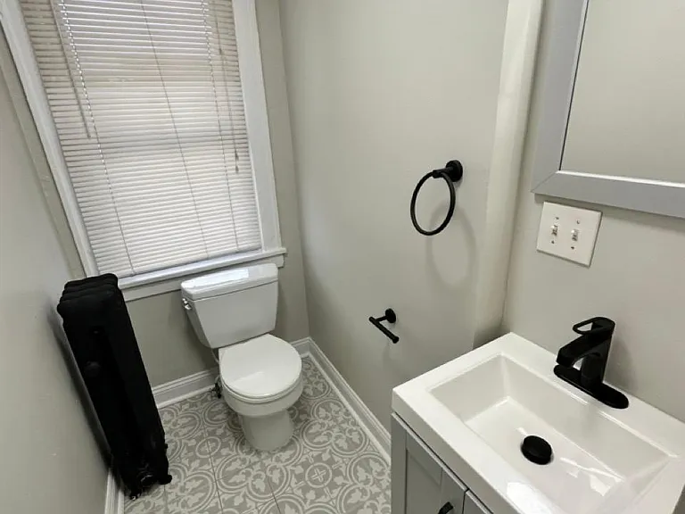 1726 Glenmont Rd #6 — Photo 10