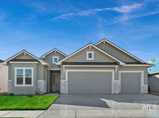 887 W Smokey Lake Dr, Meridian, ID 83642