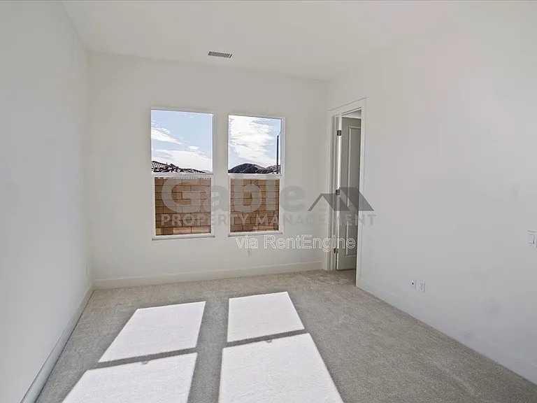 30000 N Camino Los Robles — Photo 18