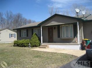 24595 Middlebelt Rd, New Boston, MI 48164