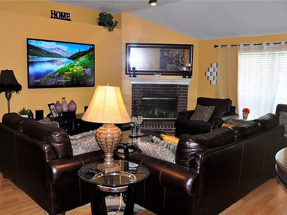 3rd image of 2311 Hickory Wood Trl