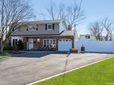 94 Pearsall Place, Deer Park, NY, 11729