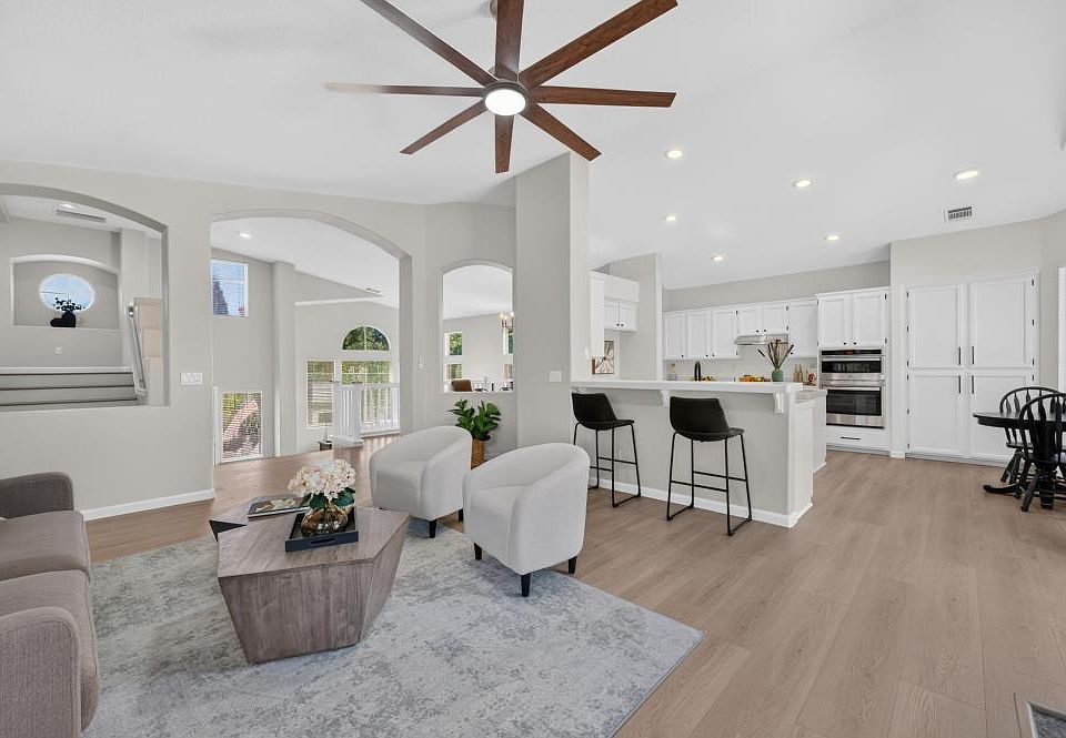 1st image of 3633 Devon Way