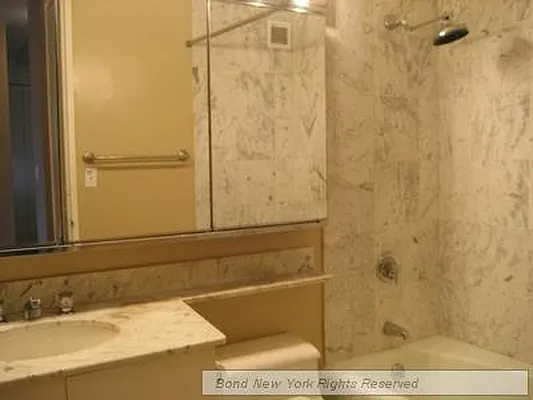 Rented by Bond New York | media 19