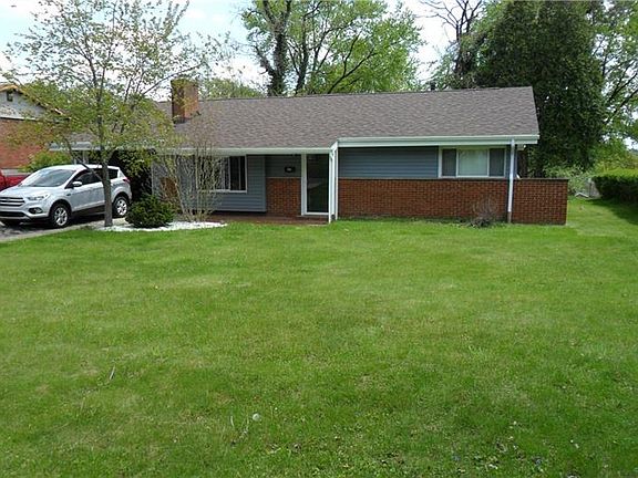 2nd image of 754 Garden City Dr
