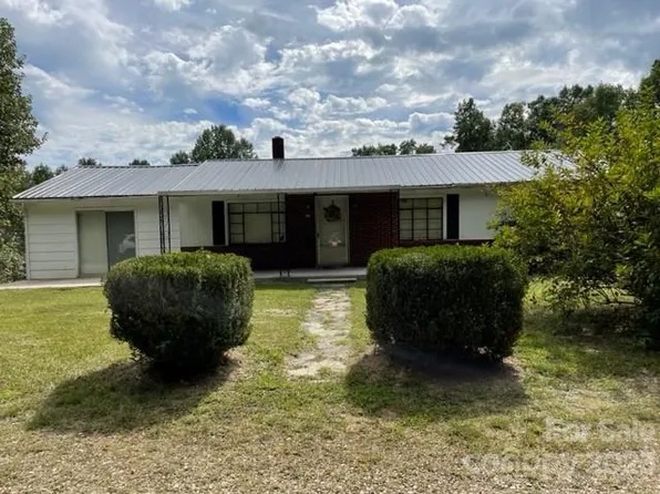 119 Myers Norton Dr, Old Fort, NC 28762