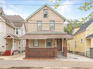 2597 W 15th St, Cleveland, OH 44113