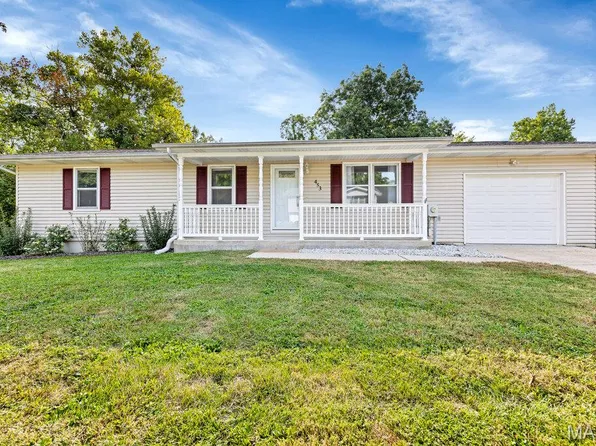 453 Michelle Dr, Washington, MO 63090