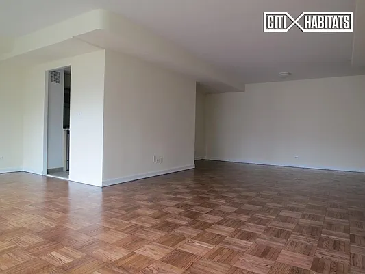 Rented by Citi Habitats | media 10