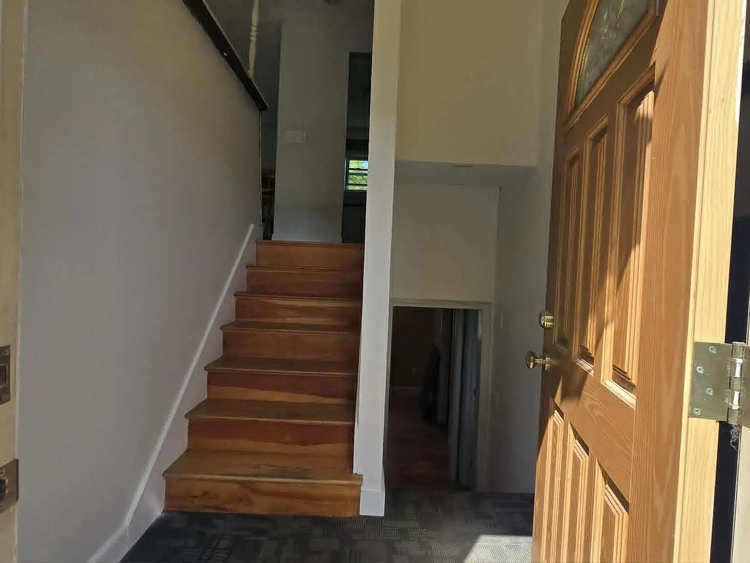 3 bed, 1.0 bath, 960 sqft, $3,495 — Photo 4