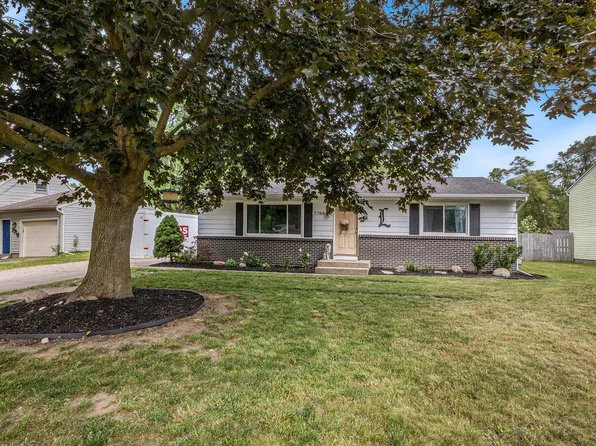 7706 Thomas Ave, Jenison, MI 49428