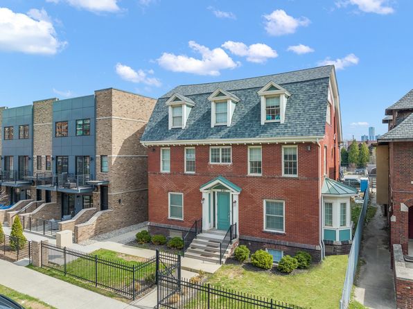 248 Mack Ave #3