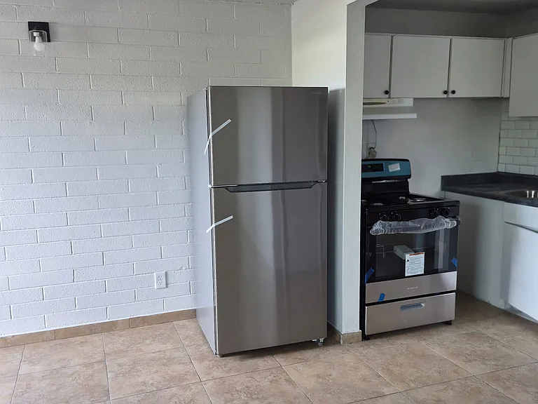 2053 N Alvernon Way #9 — Photo 3