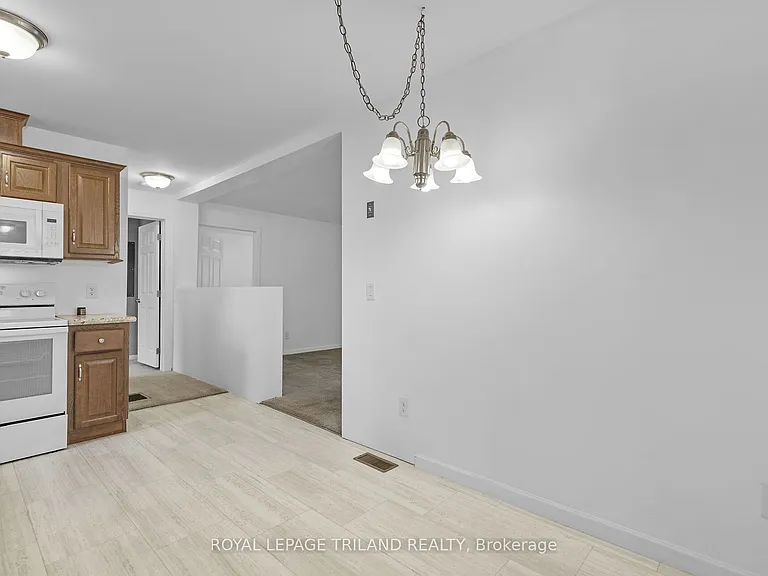 330 Matilda St — Photo 9