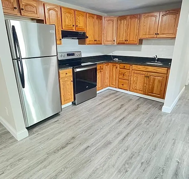 310 Thompson Road LLC — Photo 18