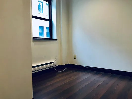 Rented by City Connections Realty | media 18