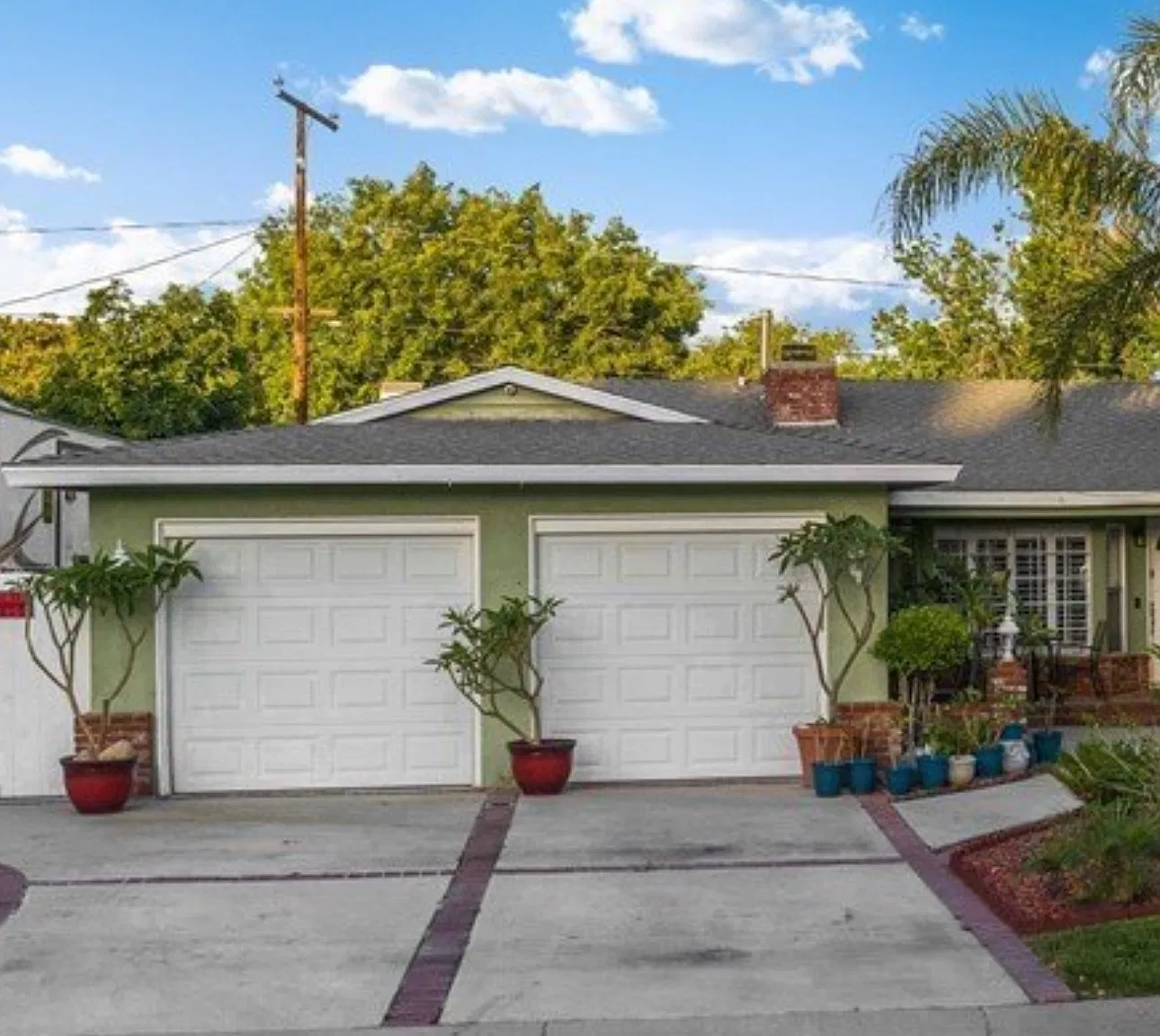 1 bed, 1700 sqft, $1,100 — Photo 1