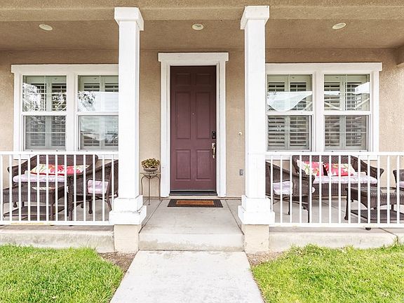 2nd image of 503 Hacienda Ln