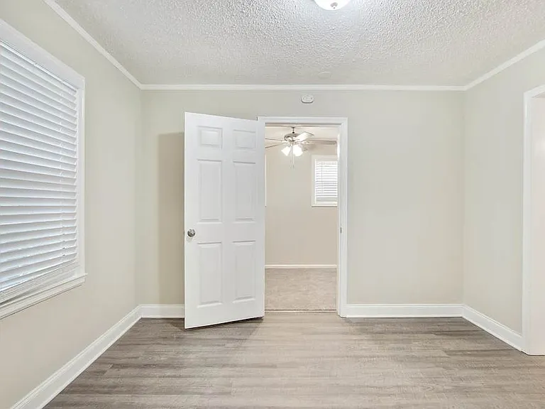 1372 E Forrest Ave — Photo 5
