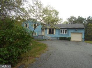 589 Magnolia Rd, Pemberton, NJ 08068