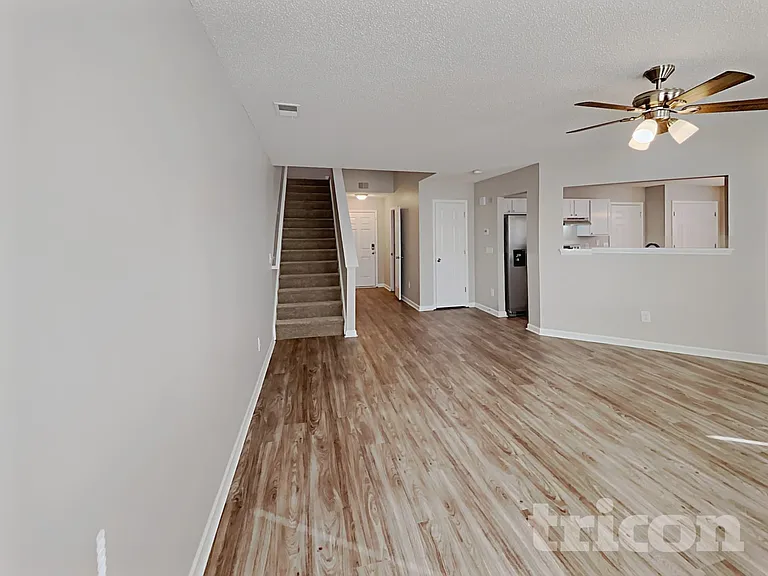 3400 Futura Ln — Photo 2