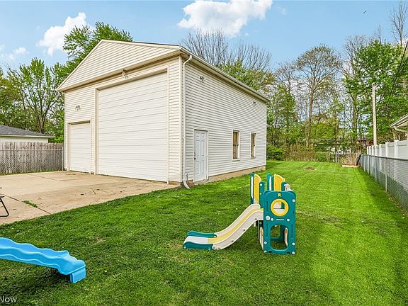 5th image of 6293 Brookmere Dr
