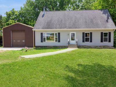 32597 Genoa Rd, Genoa, IL, 60135