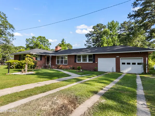 106 Cherry Street, Scotland Neck, NC 27874