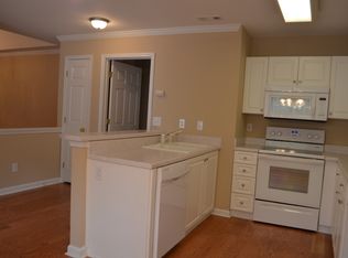 622 Glassyrock Ct, Greer, SC 29650