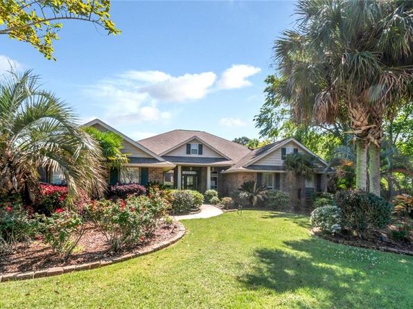 27890 Rileywood Dr, Daphne, AL 36526