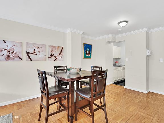 2nd image of 160 E 27th St APT 4-A