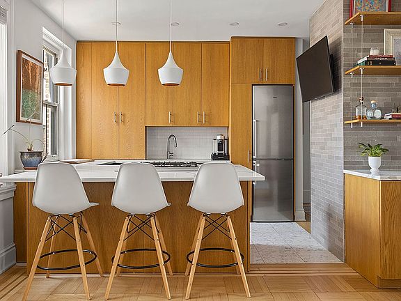 4th image of 34-28 80th St #41