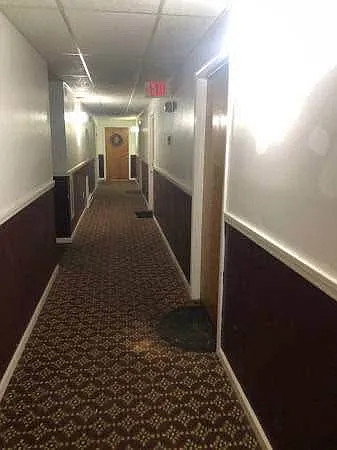 890 Boston Tpke #A1 — Photo 4