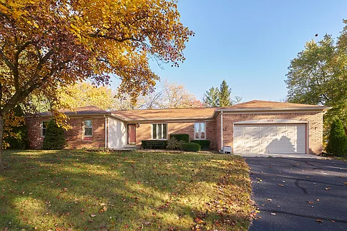 149 Springs Ct Photo 1