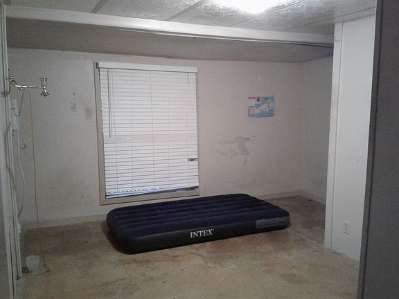4th image of 1300 15th Ct Lot 15