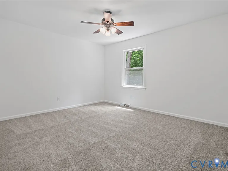 7309 John Elizabeth Pl — Photo 35