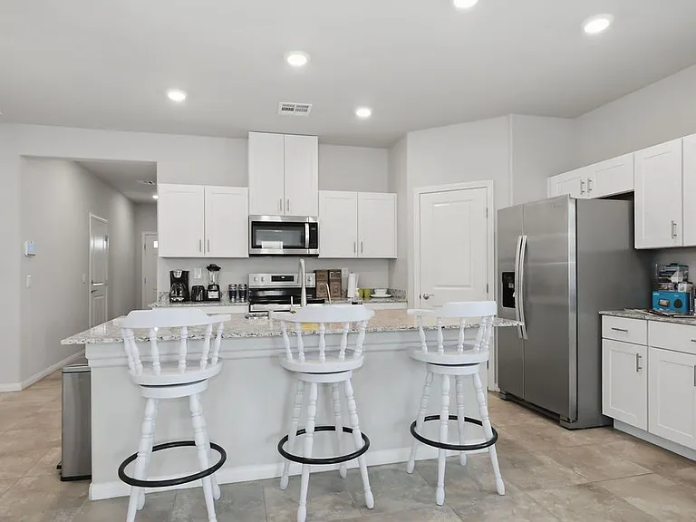 73 Hawk Ave — Photo 23