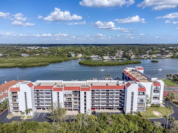 5th image of 19111 Vista Bay Dr APT 510