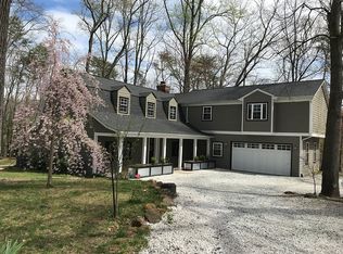 704 Benfield Rd, Severna Park, MD 21146