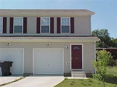 2nd image of 1407 Westwood Dr