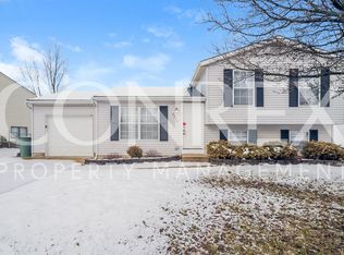 4776 Deephollow Dr, Columbus, OH 43228